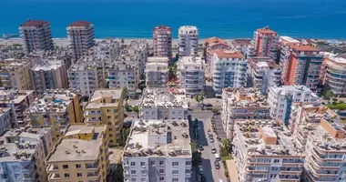Apartamento 2 habitaciones con aparcamiento, con amueblado, con ascensor en Mahmutlar, Turquía