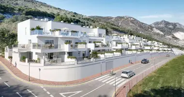 Mieszkanie 3 pokoi w Benalmadena, Hiszpania