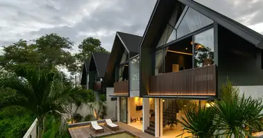 Villa 3 habitaciones con Doble acristalamiento, con Balcón, con Amueblado en Jimbaran, Indonesia