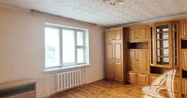 3 room apartment in Malaryta, Belarus