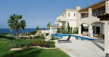 Villa 4 bedrooms in Peyia, Cyprus
