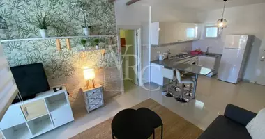 2 bedroom apartment in Trikomo, Northern Cyprus