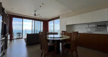 Condo 3 bedrooms with Balcony, with Furnitured, with Elevator in Na Kluea, Thailand