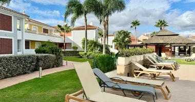 Appartement 2 chambres dans Estepona, Espagne