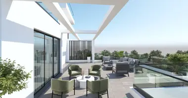 5 bedroom apartment in Larnaca, Cyprus