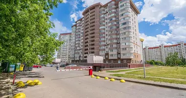 Wohnung 3 zimmer in Minsk, Belarus