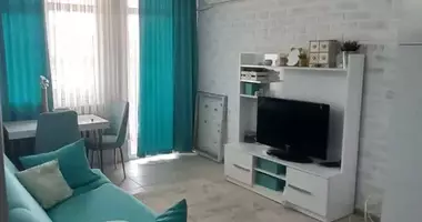 2 room apartment with elevator, with swimming pool, with Камеры видеонаблюдения in Alanya, Turkey