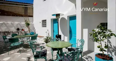 Villa 7 bedrooms in Guia de Isora, Spain