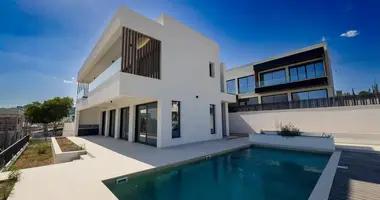 Maison 4 chambres dans Demos Agiou Athanasiou, Chypre