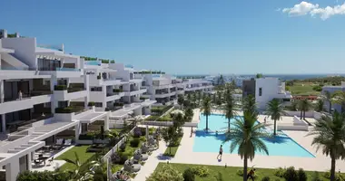 3 bedroom apartment in Estepona, Spain