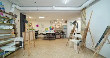 Pomieszczenie biurowe 74 m² w Borowlany, Białoruś
