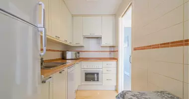 Mieszkanie 3 pokoi w l Alfas del Pi, Hiszpania