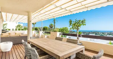 3 bedroom apartment in Benahavis, Spain