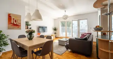 4 room apartment in Warsaw, Poland