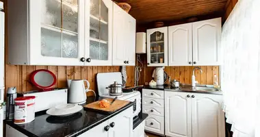 Casa en Piatryskauski sielski Saviet, Belarús