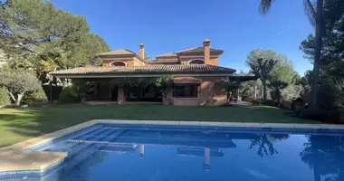 Villa en Marbella, España