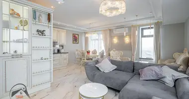 Apartamento 3 habitaciones en Minsk, Bielorrusia