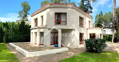 Дом 5 комнат в Юрмала, Латвия