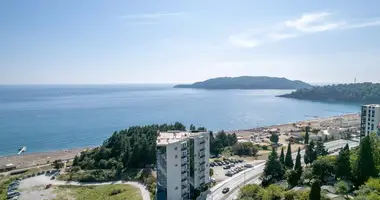 Mieszkanie 4 pokoi w Becici, Czarnogóra