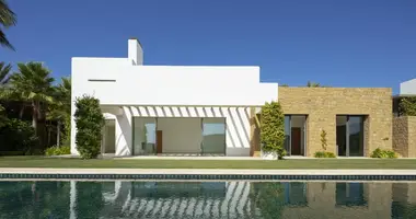 5 bedroom house in Casares, Spain