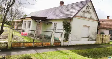 4 room house in Balatonmagyarod, Hungary