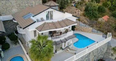 Villa 5 rooms with parking, with Sea view, with Swimming pool in Alanya, Turkey