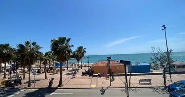 Apartamento 3 habitaciones en Fuengirola, Španjolska