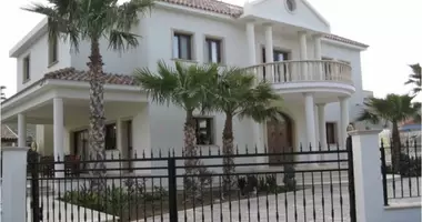 5 bedroom house in Dali, Cyprus