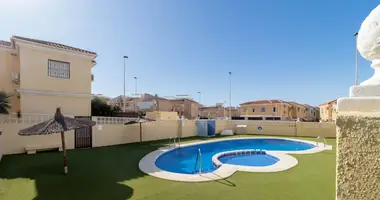 2 bedroom apartment in Torrevieja, Spain