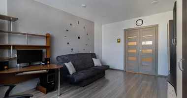 Wohnung 3 zimmer in Minsk, Belarus