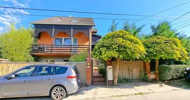 5 room house in Koka, Hungary