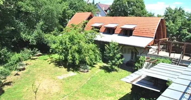 9 room house in Szentendre, Hungary