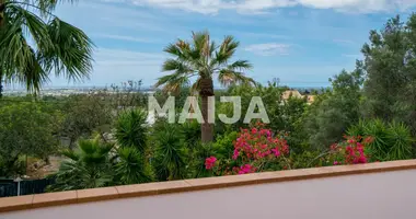 Maison 3 chambres dans Santa Barbara de Nexe, Portugal