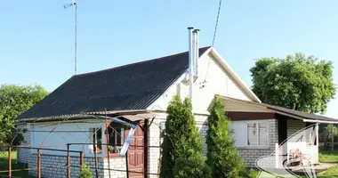 Maison dans cerninski siel ski Saviet, Biélorussie