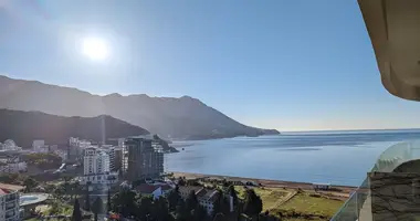 Wohnung 2 Schlafzimmer in Becici, Montenegro