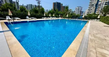 Appartement 2 chambres dans Mezitli, Turquie