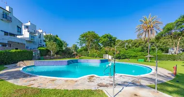 2 bedroom apartment in Estepona, Spain