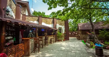 Restaurant complex in Berdyansk dans Zolotaya Kosa, Russie