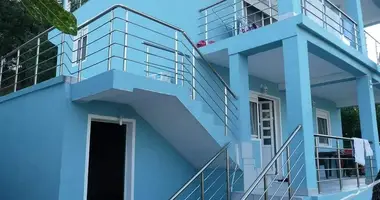 Haus 4 Schlafzimmer in Sutomore, Montenegro