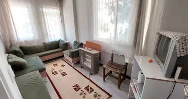 Appartement 3 chambres dans Muratpasa, Turquie