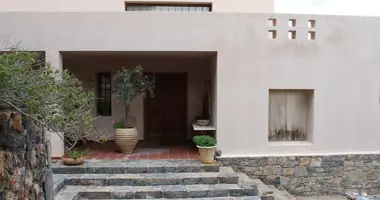 Dom wolnostojący 5 pokojów w District of Agios Nikolaos, Grecja
