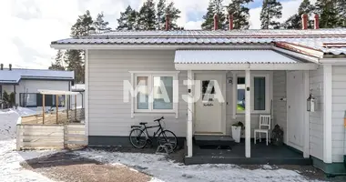 Wohnung 3 zimmer in Jaervenpaeae, Finnland