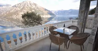 4 bedroom house in durici, Montenegro