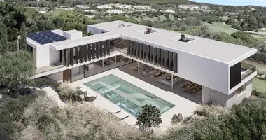4 bedroom house in San Roque, Spain