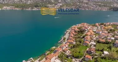 Villa  avec Fenêtres double vitrage, avec Meublesd, avec Climatiseur dans Kotor, Monténégro