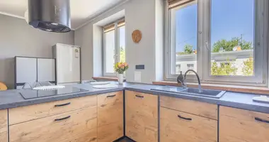 Apartamento 3 habitaciones en Varsovia, Polonia