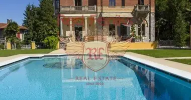 Villa 5 bedrooms in Verbania, Italy