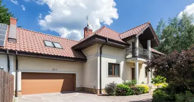 7 room house in Warsaw, Poland