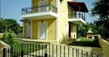 Cottage 3 bedrooms in Municipality of Aigialeia, Greece