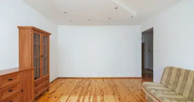 Квартира 2 комнаты в Варшава, Польша